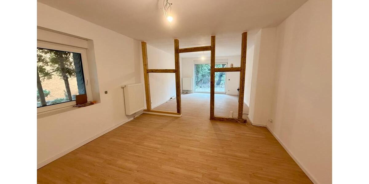 Erdgeschoßwohnung Witten Rüdinghausen - 3 Zimmer, 87 m&sup2;, 1.450&euro; | Angebot:25626677