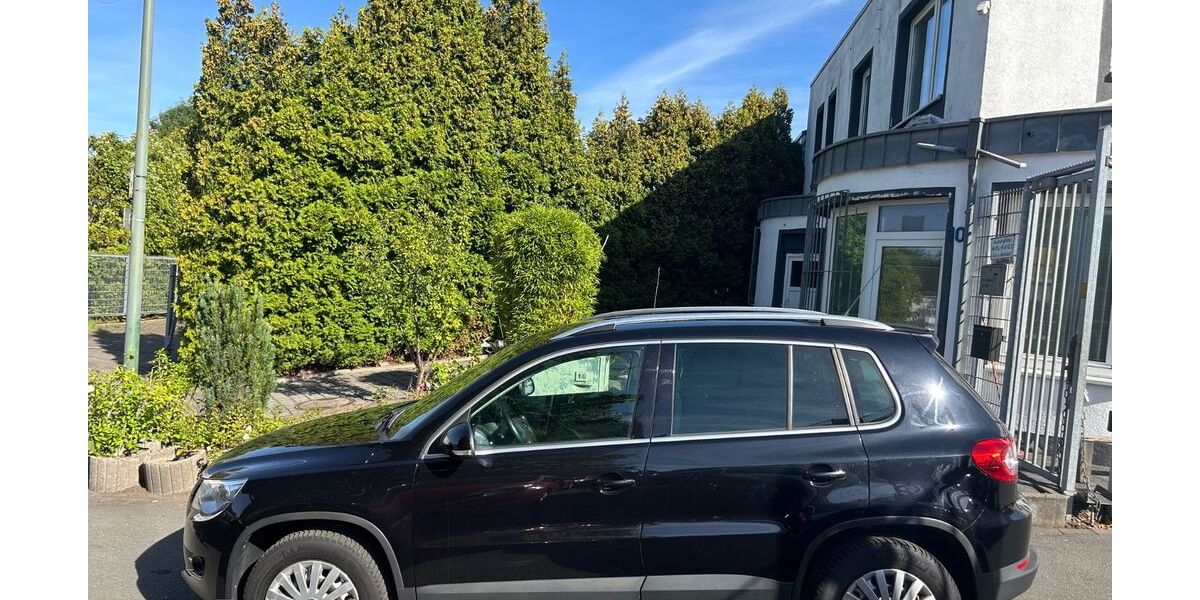 VW Tiguan 190.000 km 5.400 &euro; Essen 45326