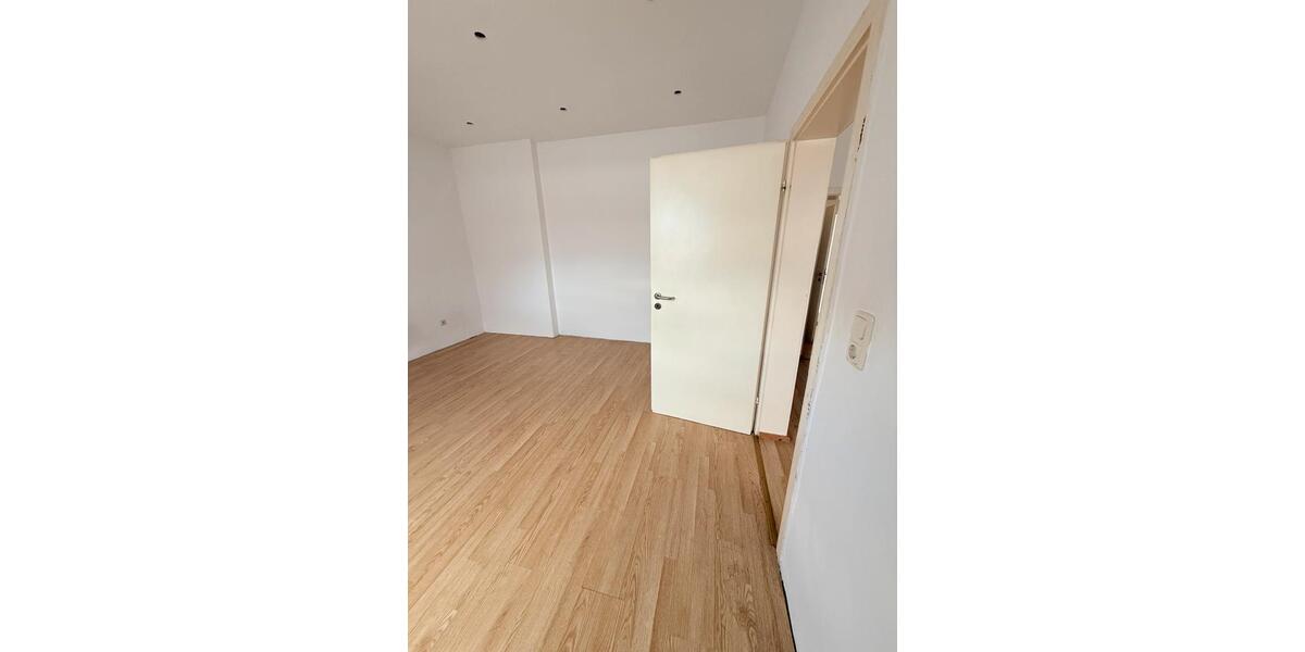 Etagenwohnung Bochum Bochum-Nord - 2 Zimmer, 55 m&sup2;, 550&euro; | Angebot:25718262