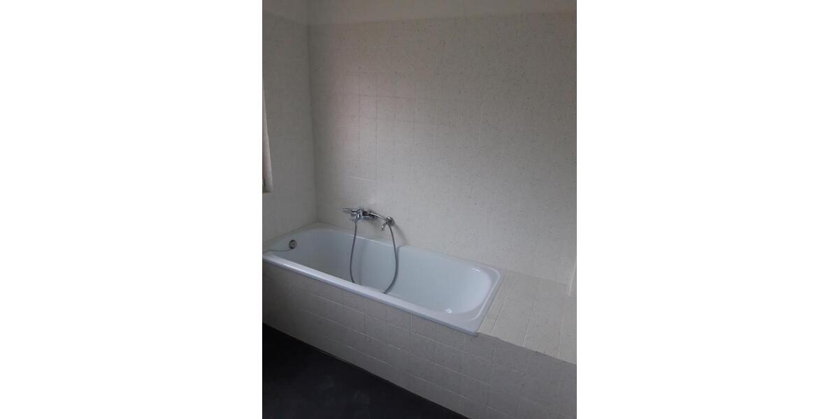 Etagenwohnung Essen Stadtbezirk V - 2.5 Zimmer, 45 m&sup2;, 368&euro; | Angebot:26449938