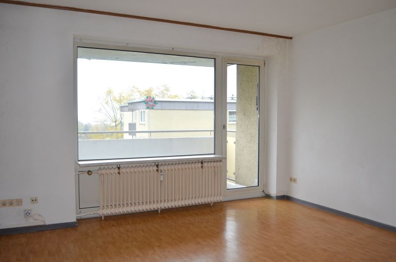 Nette Mieter gesucht für 3 Zimmer KDB mit Balkon und Aufzug! 3 zimmer