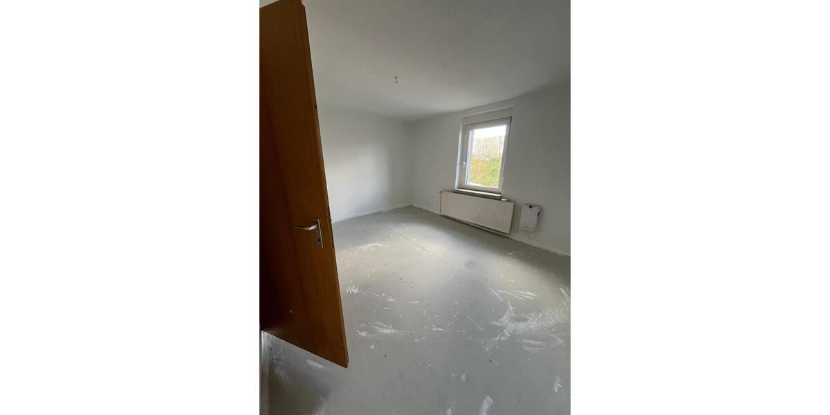 Dachgeschoßwohnung Bochum Höntrop - 4.5 Zimmer, 135 m&sup2;, 945&euro; | Angebot:26386976