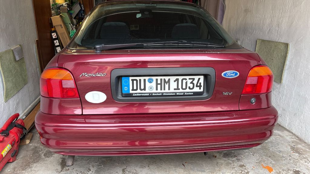 Ford Mondeo 106.000 km 1.800 &euro; Moers 47441
