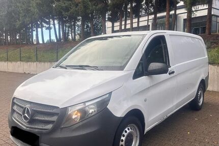 Mercedes-Benz Vito 228.000 km 5.900 &euro; Wuppertal 42289