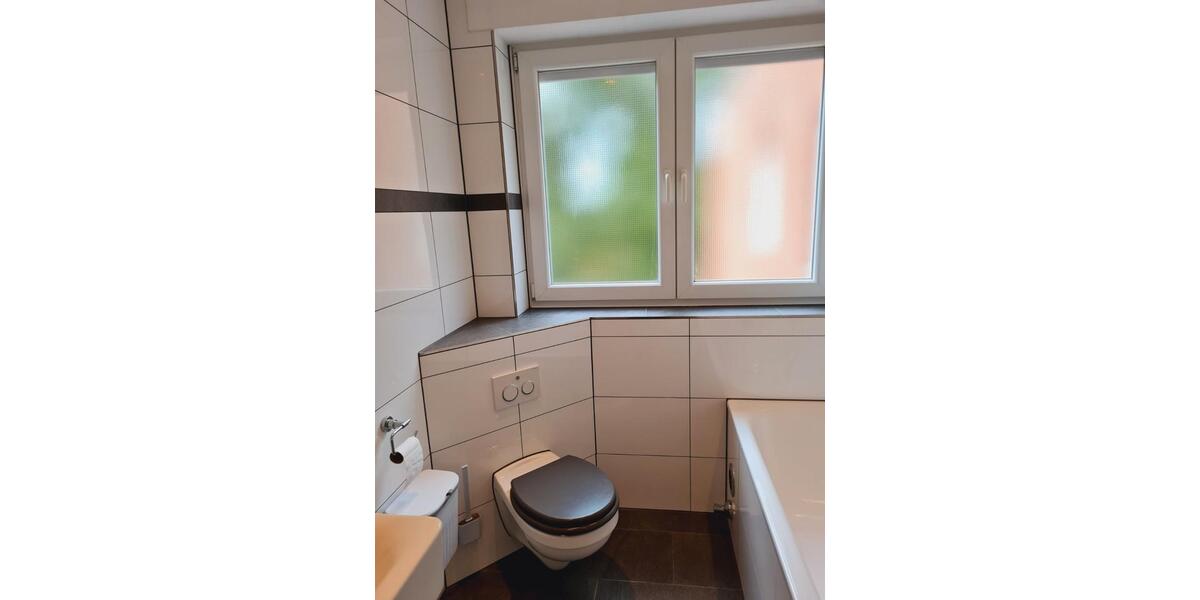 Dachgeschoßwohnung Dinslaken Lohberg - 2.5 Zimmer, 72 m&sup2;, 185.000&euro; | Angebot:27446989
