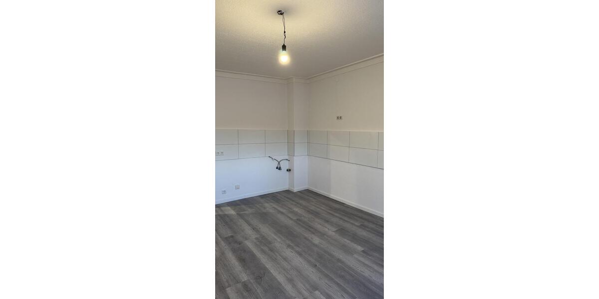 Erstbezug nach Sanierung 3. OG in Bochum-Langendreer 4 zimmer