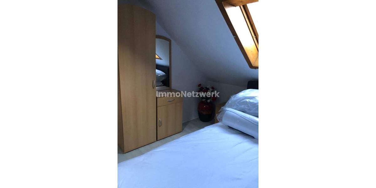 Mehrfamilienhaus mit 7 Wohnungen, Garage und ein Einfamilienhaus als Paket in Herne-Süd 1 zimmer