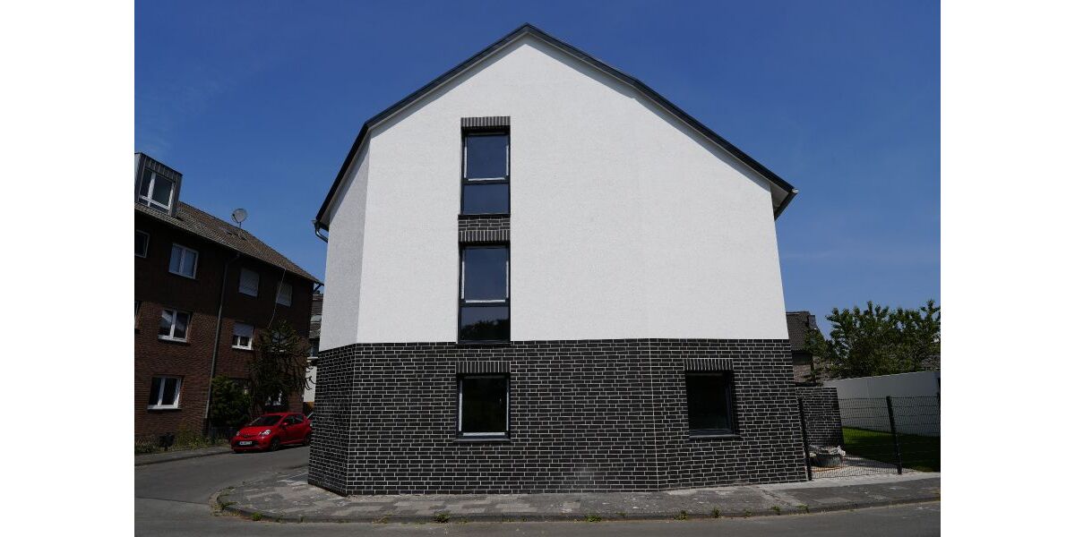Provisionsfrei* Das letzte EinfamilienhausMittelhaus mit PV+Speicher 10,4 KW+Garage 140m zum Rheinufer Energiebedarf 22,4 kWhm2a - Einfamilienhaus Duisburg Essenberg | Angebot:27447235