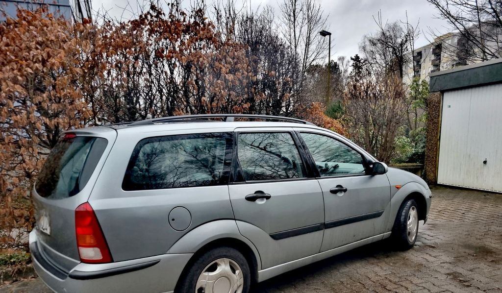 Ford Focus 263.500 km 1.700 &euro; Essen 45144