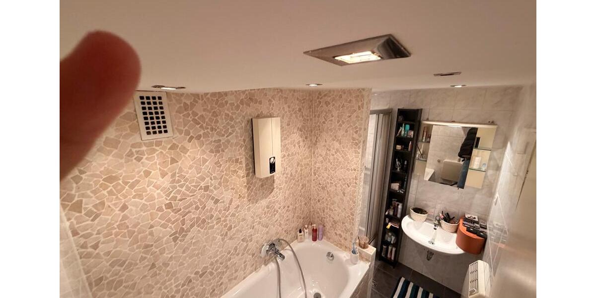 Erdgeschoßwohnung Essen Huttrop - 3 Zimmer, 68 m&sup2;, 169.000&euro; | Angebot:25757602