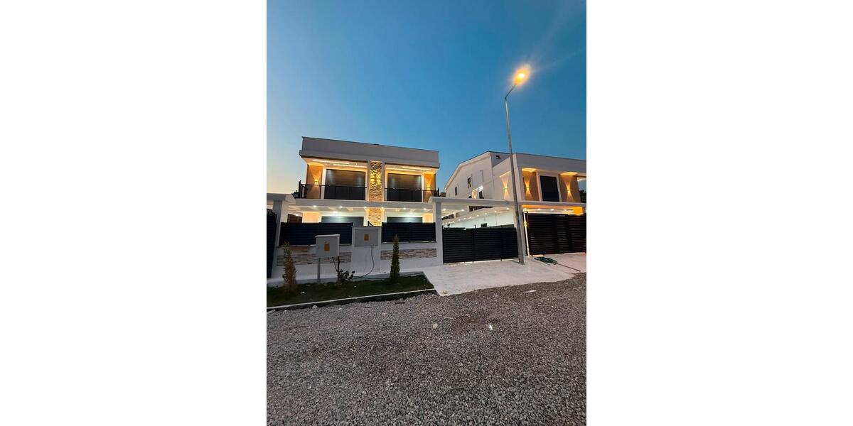 Villa Gelsenkirchen Gelsenkirchen-Mitte - 5 Zimmer, 170 m&sup2;, 320.000&euro; | Angebot:27488206