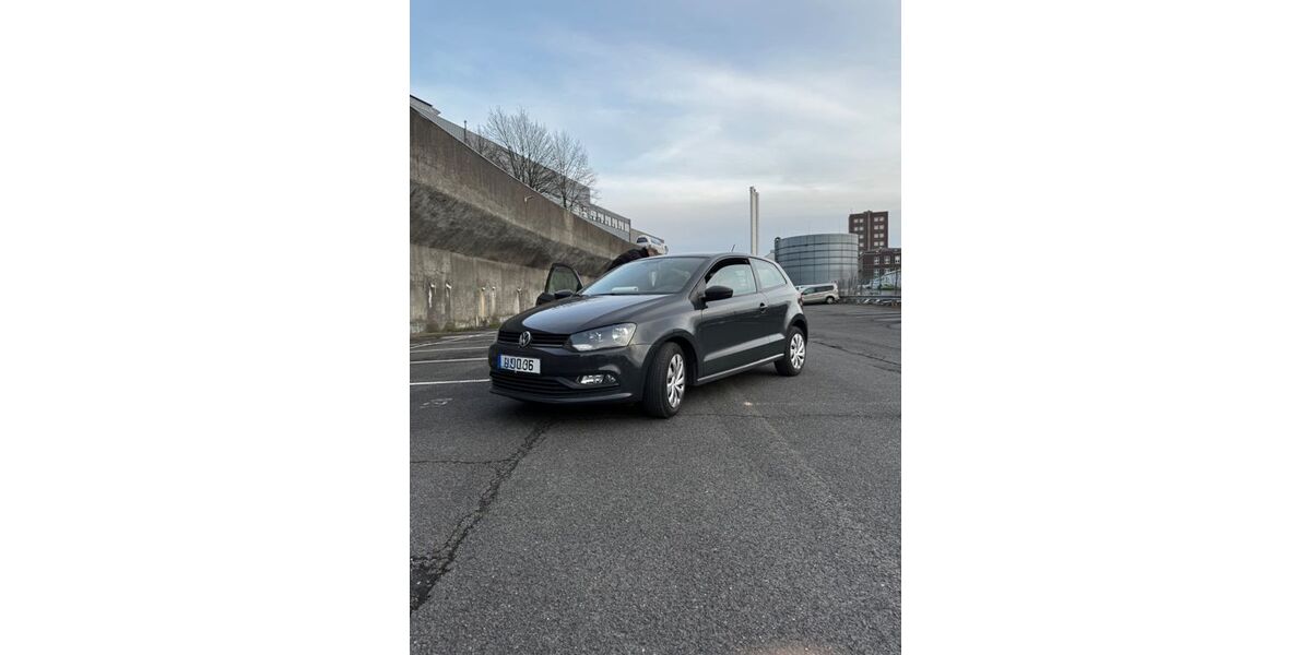 VW Polo 102.800 km 9.200 &euro; Wuppertal 42285