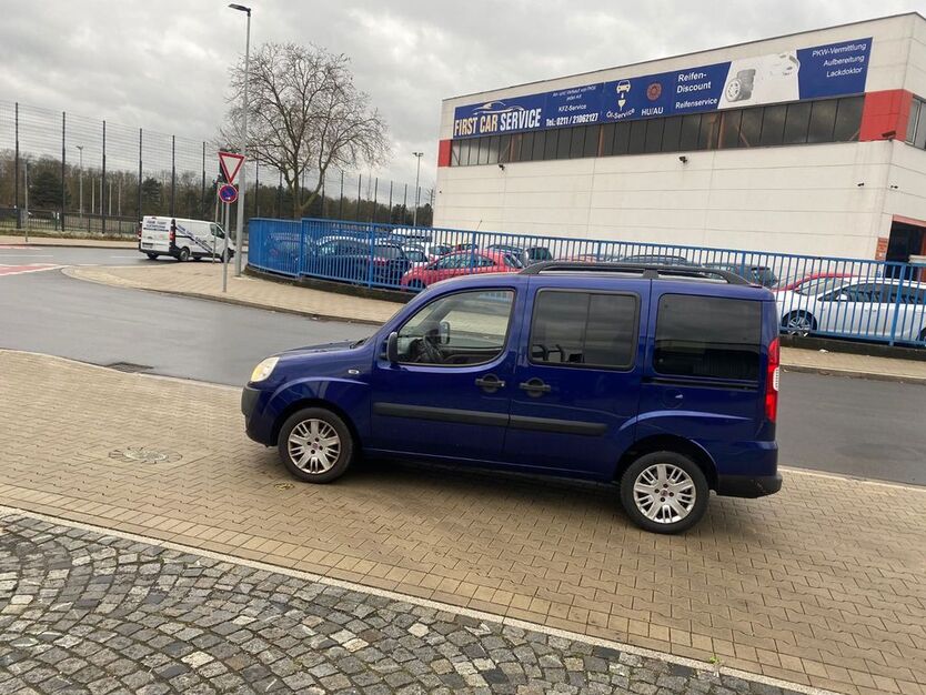Fiat Doblo 165.547 km 5.499 € Düsseldorf 40599
