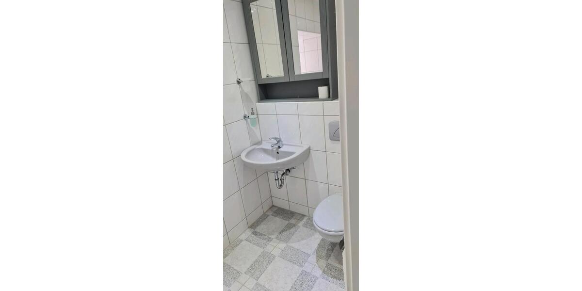 Erdgeschoßwohnung Gelsenkirchen Gelsenkirchen-West - 5 Zimmer, 130 m&sup2;, 293.000&euro; | Angebot:26167325