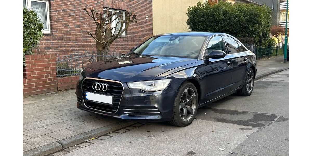 Audi A6 231.000 km 10.900 &euro; Duisburg 47179