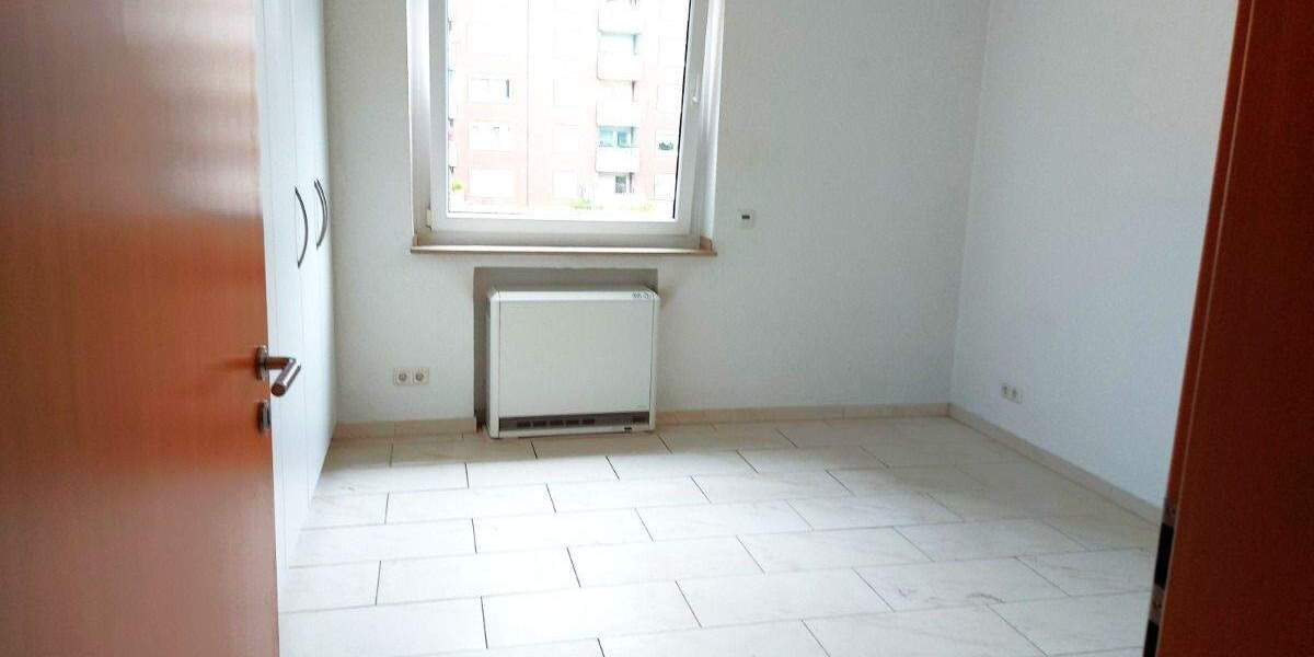 Etagenwohnung Essen Horst - 4 Zimmer, 91 m&sup2;, 182.000&euro; | Angebot:24375370