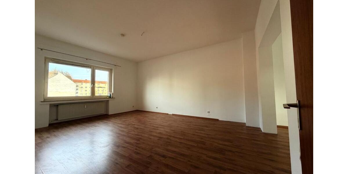 Etagenwohnung Duisburg Duisburg-Mitte - 2 Zimmer, 73 m&sup2;, 633&euro; | Angebot:25535315