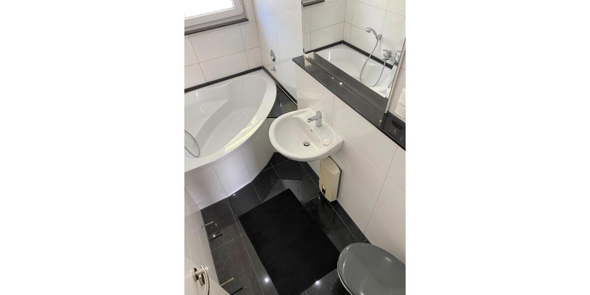 Etagenwohnung Essen Stadtbezirk IV - 2.5 Zimmer, 60 m&sup2;, 610&euro; | Angebot:26676689