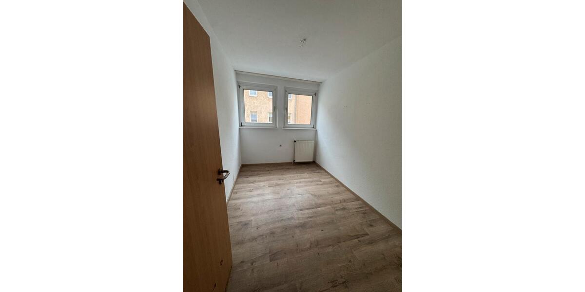 4-Zimmer | 86 qm | 1. OG | Kein Balkon | Im Herzen von Homberg 4 zimmer