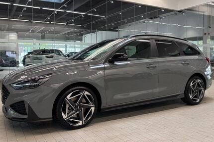 Hyundai i30 14.000 km 23.450 &euro; Duisburg 47167