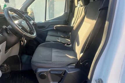 Ford Transit Custom 279.222 km 8.600 &euro; Duisburg 47169