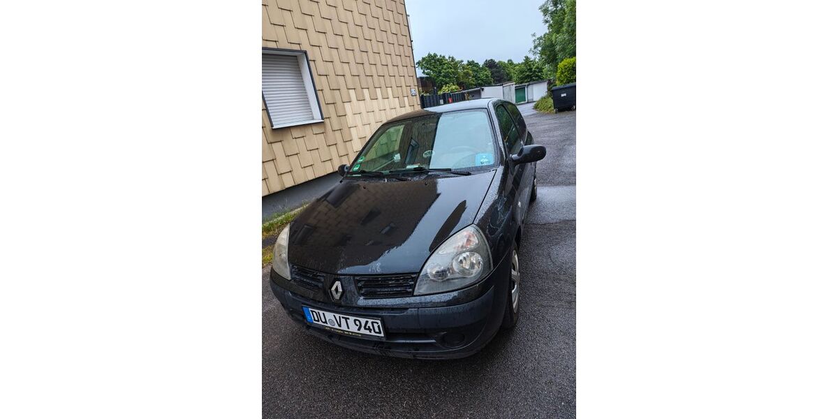Renault Clio 169.850 km 600 &euro; Duisburg 47055