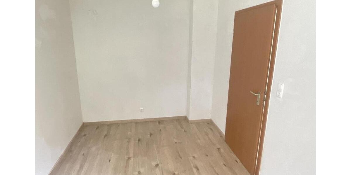 Erdgeschoßwohnung Duisburg Ruhrort - 3 Zimmer, 51 m&sup2;, 429&euro; | Angebot:25793783