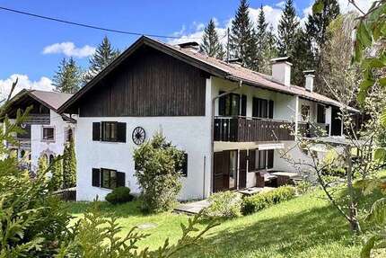 Haus zum Mieten in Klais 1.780 € 127.67 m²