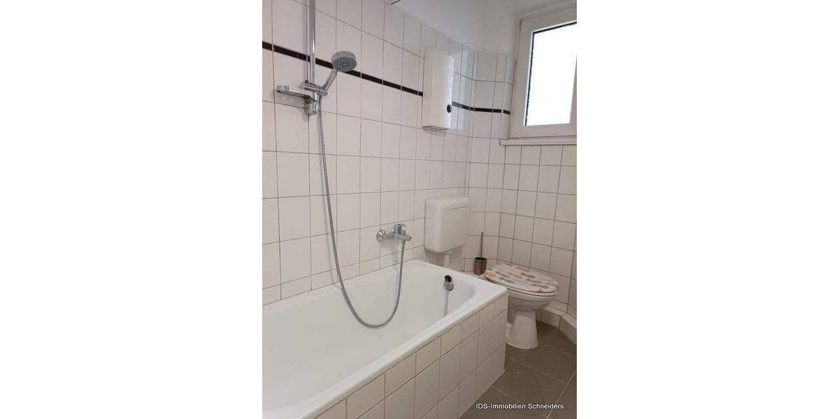 Etagenwohnung Essen Bergerhausen - 2 Zimmer, 43 m&sup2;, 410&euro; | Angebot:26919983