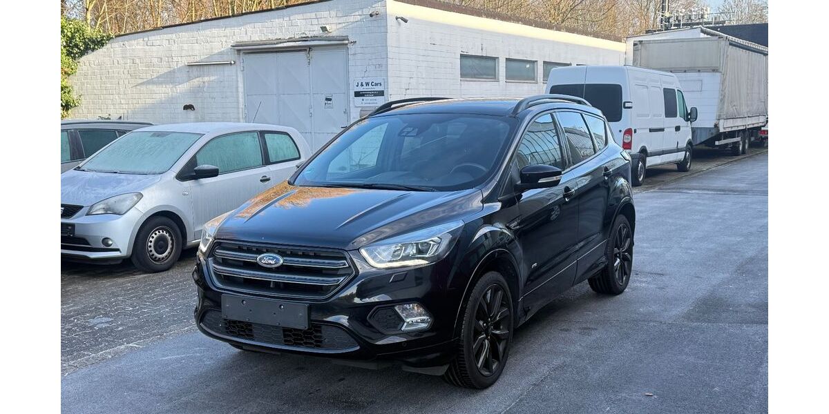 Ford Kuga 142.240 km 12.750 &euro; Erkrath 40699