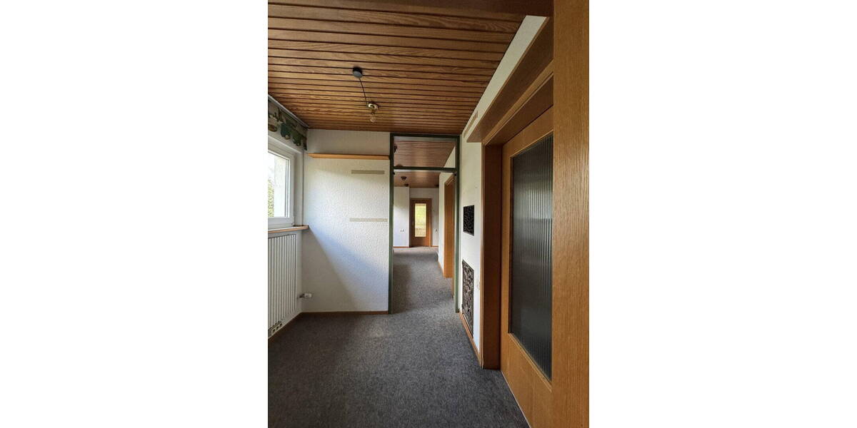 Einfamilienhaus Essen Bergerhausen - 8 Zimmer, 180 m&sup2;, 345.000&euro; | Angebot:26583846