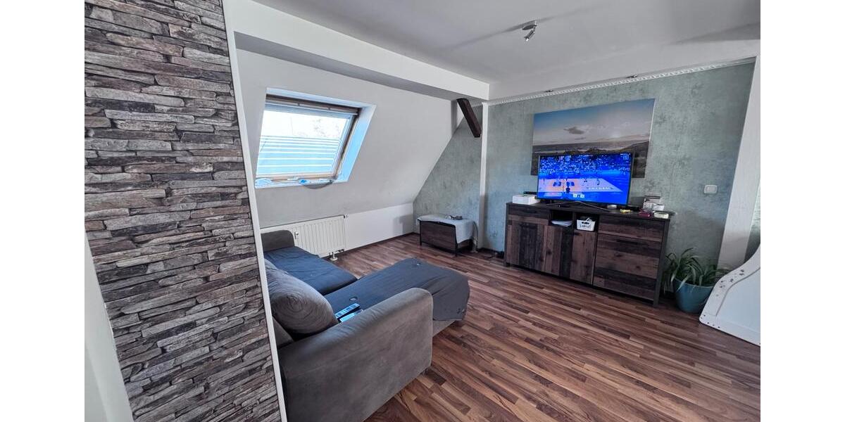 Dachgeschoßwohnung Gladbeck Brauck - 4 Zimmer, 80 m&sup2;, 1.000&euro; | Angebot:26470927