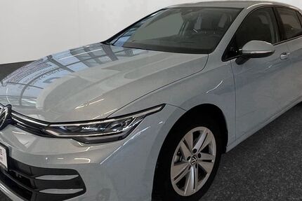 VW Golf 17.918 km 24.790 € Castrop-Rauxel 44575