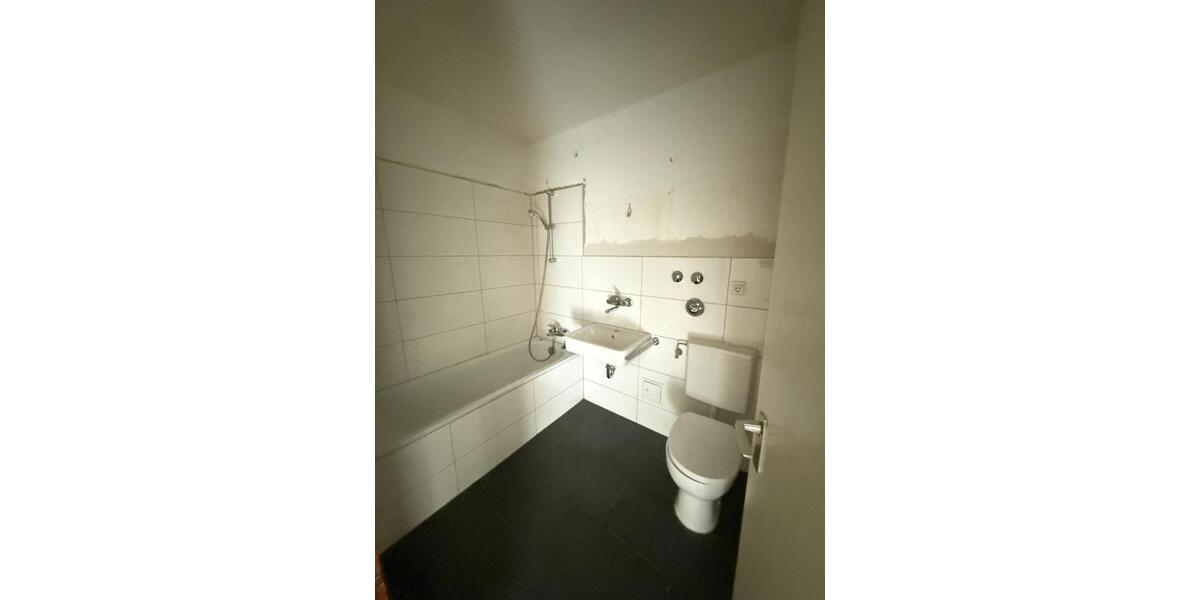 Etagenwohnung Erkrath - 3 Zimmer, 82 m&sup2;, 443&euro; | Angebot:25760095