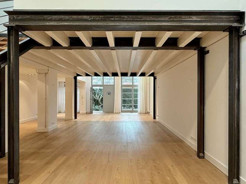 Wohnung zum Mieten in Düsseldorf 2.850 € 204 m²