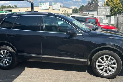 VW Touareg 345.000 km 12.245 € Essen 45356