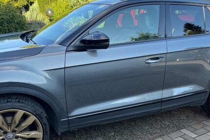 VW T-Roc 83.000 km 18.700 &euro; Essen 45289