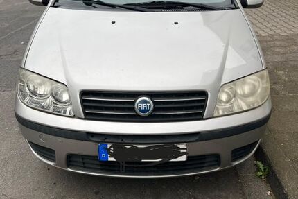 Fiat Punto 146.114 km 950 € Düsseldorf 40235