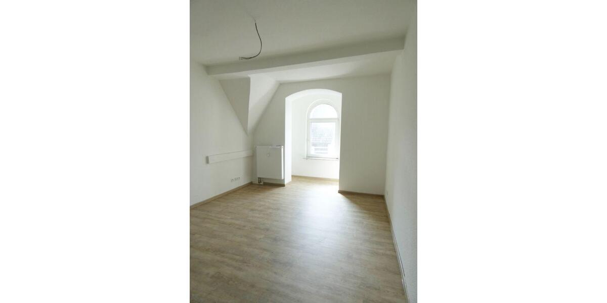 Modernisierte 2-Zi.-Altbau-Whg.mit Designboden in E-Kray! 2 zimmer