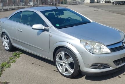 Opel Astra 253.000 km 2.150 &euro; Velbert 42553