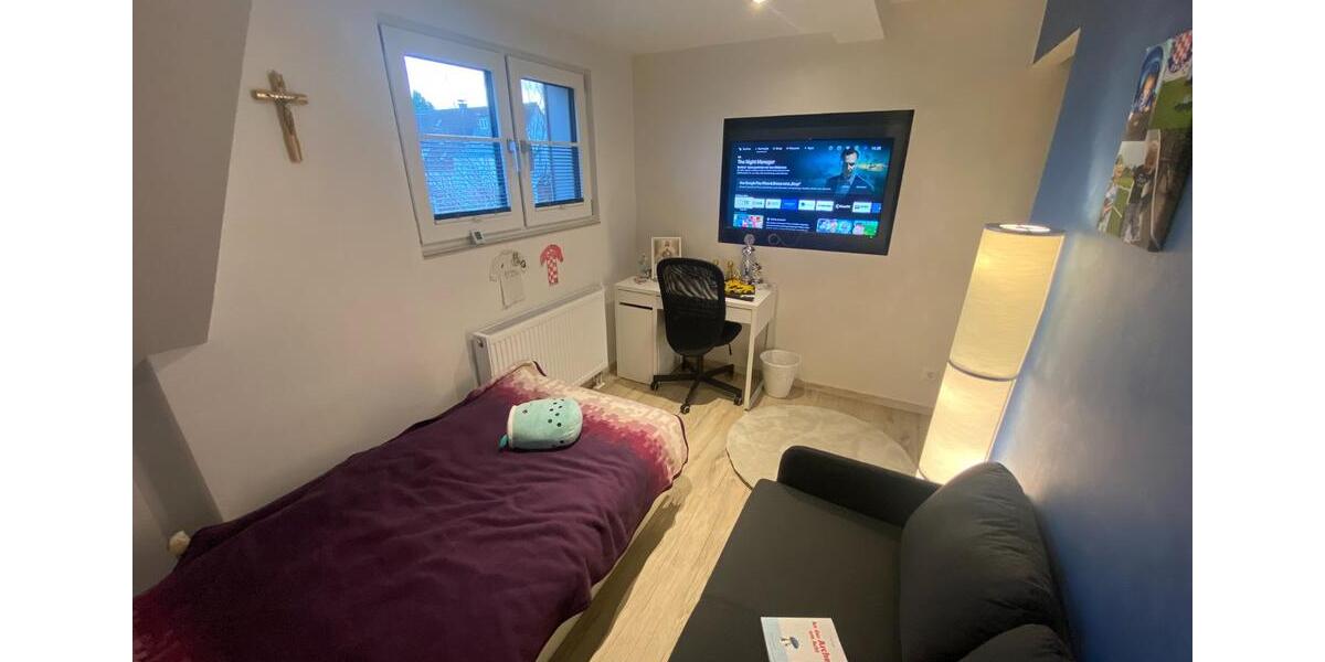 Doppelhaushälfte Duisburg Huckingen - 7 Zimmer, 120 m&sup2;, 649.000&euro; | Angebot:24714672