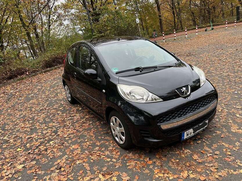 Peugeot 107 83.600 km 5.199 € Wuppertal 42119