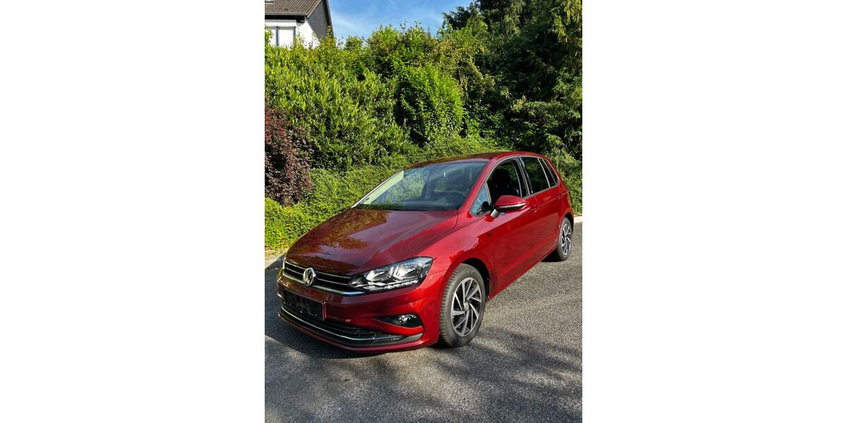 VW Golf Sportsvan 40.300 km 14.990 &euro; Velbert 42549
