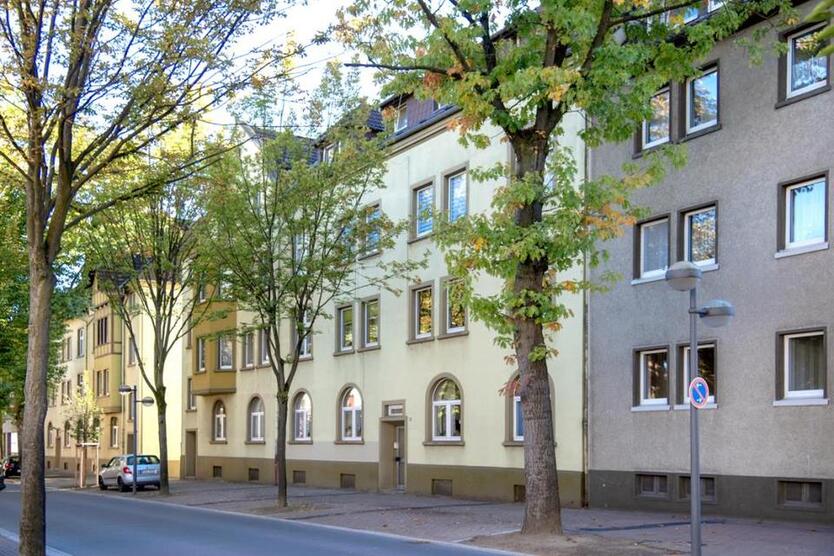 Großzügige 3 Zimmer Wohnung mit Balkon zimmer