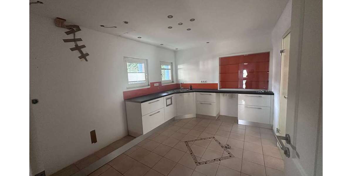 Mehrfamilienhaus mit 3 Wohneinheiten in ruhiger Sackgassenlage - Mehrfamilienhaus, Wohnhaus Oberhausen Alstaden | Angebot:27493794