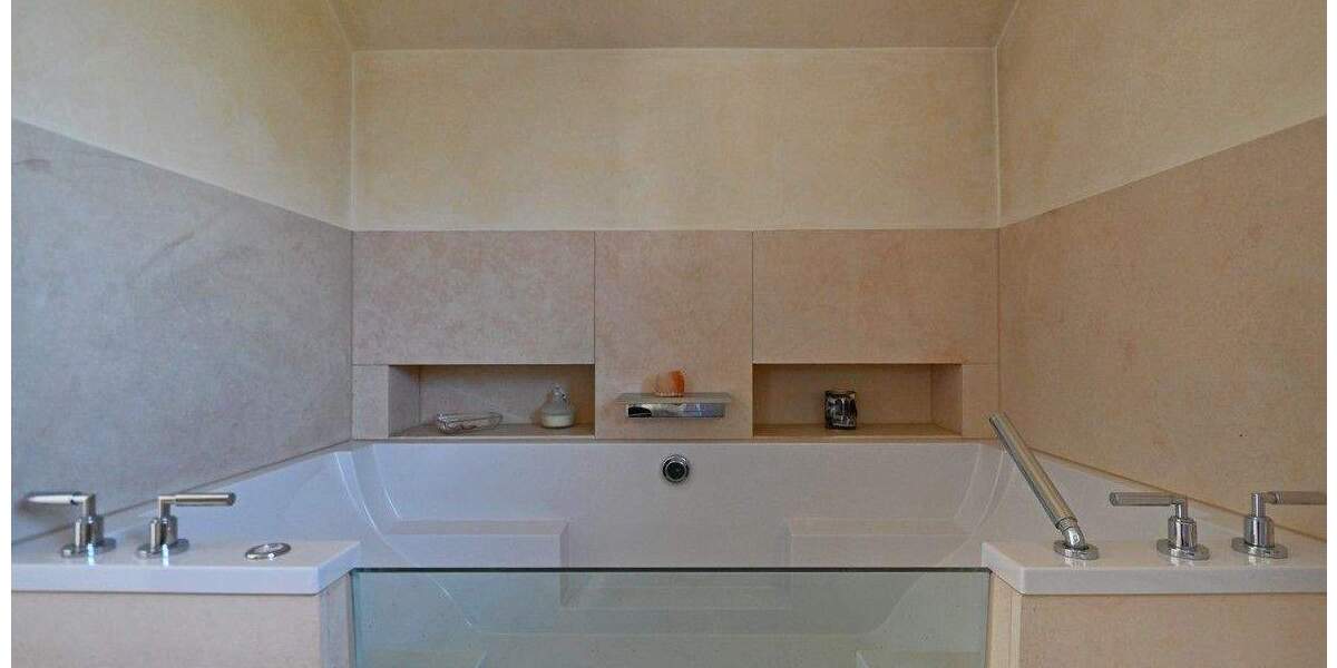 Etagenwohnung Essen Burgaltendorf - 5 Zimmer, 214 m&sup2;, 890.000&euro; | Angebot:23940573