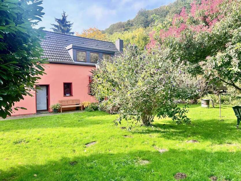 Haus zum Kaufen in Leichlingen 450.000 € 228 m²