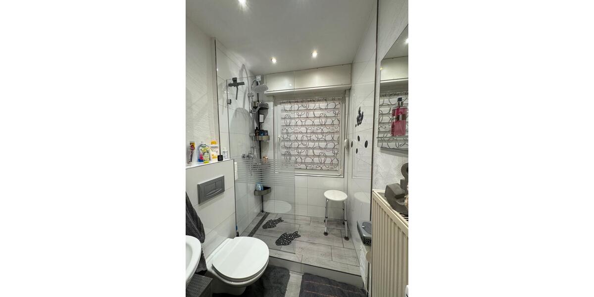 Erdgeschoßwohnung Dinslaken Lohberg - 1 Zimmer, 64 m&sup2;, 870&euro; | Angebot:25299037