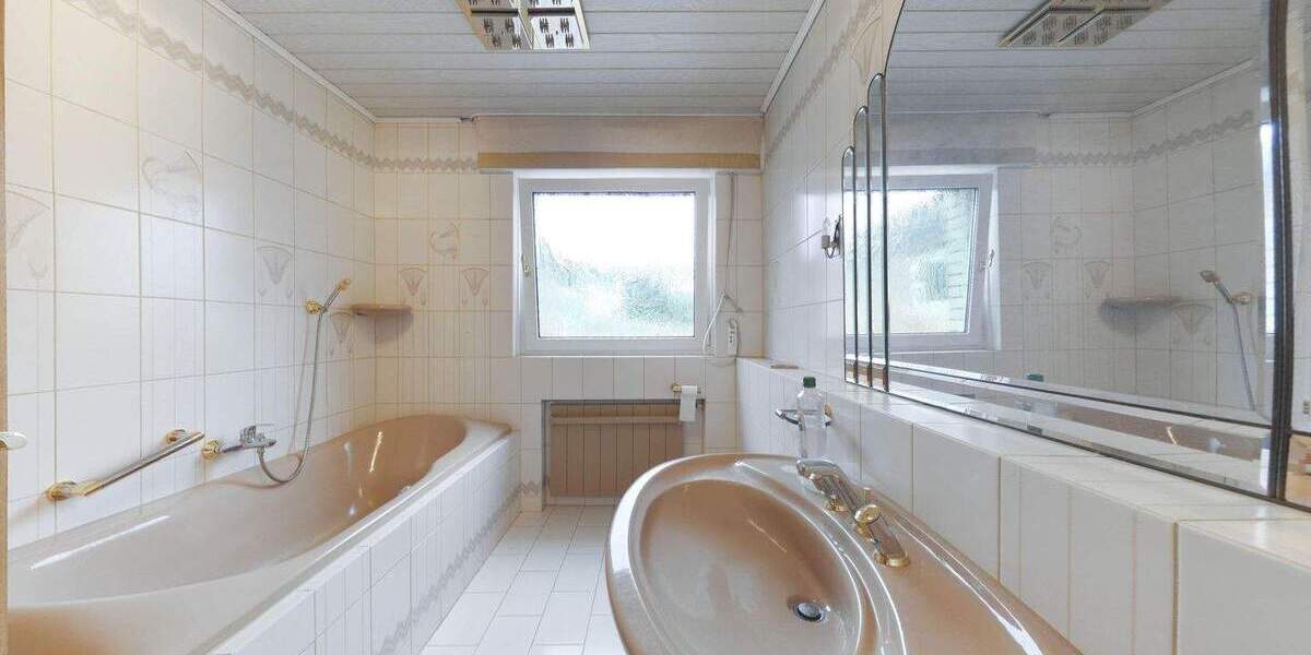 Einfamilienhaus Ratingen Hösel - 5 Zimmer, 159 m&sup2;, 599.000&euro; | Angebot:25687277