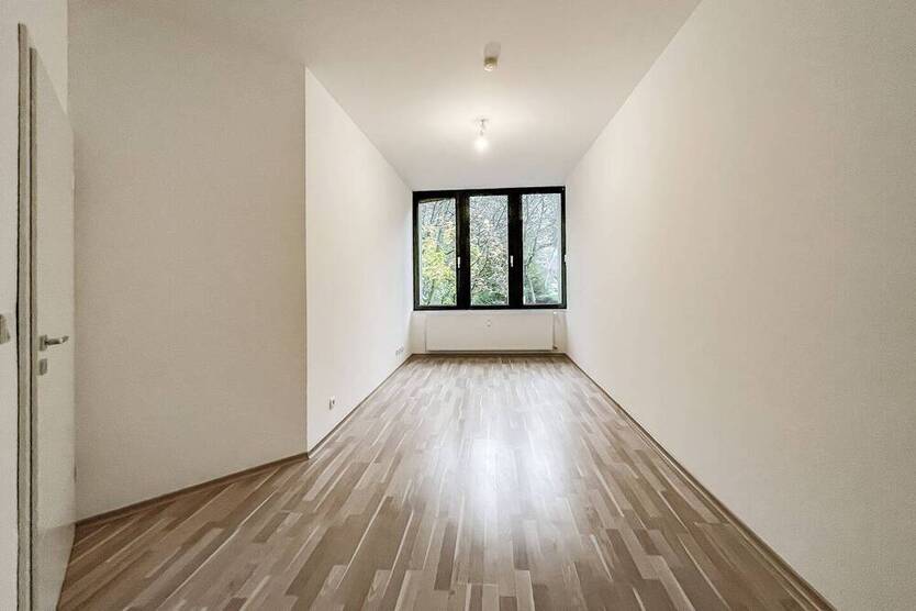Exklusiv Wohnen in der City: 4,5 Zimmer mit Balkon - Aufzug - Tiefgarage